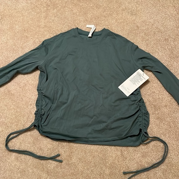 Lululemon tshirt- Pima Cotton side cinch long sleeve - Picture 3 of 7